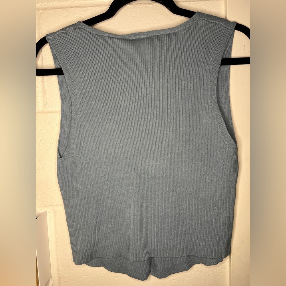 Laine Honolulu blue V neck top vest M/L - Picture 6 of 7
